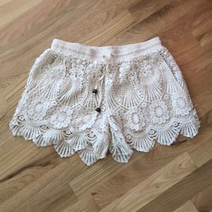 Solitaire Swim ivory lace shorts small